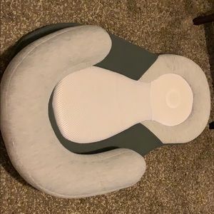Portable baby bed